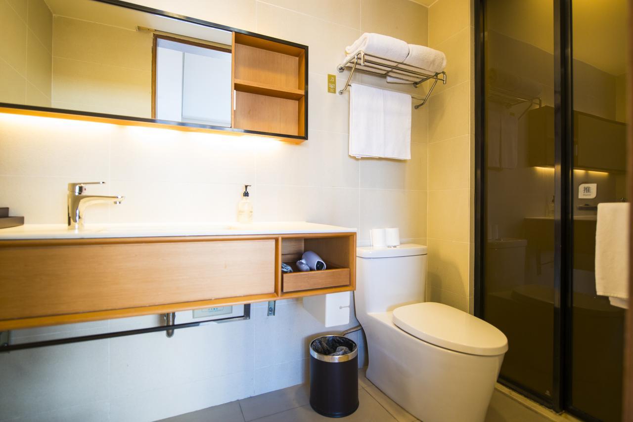 Ji Hotel Shanghai Kangqiao Xiupu Road Dış mekan fotoğraf
